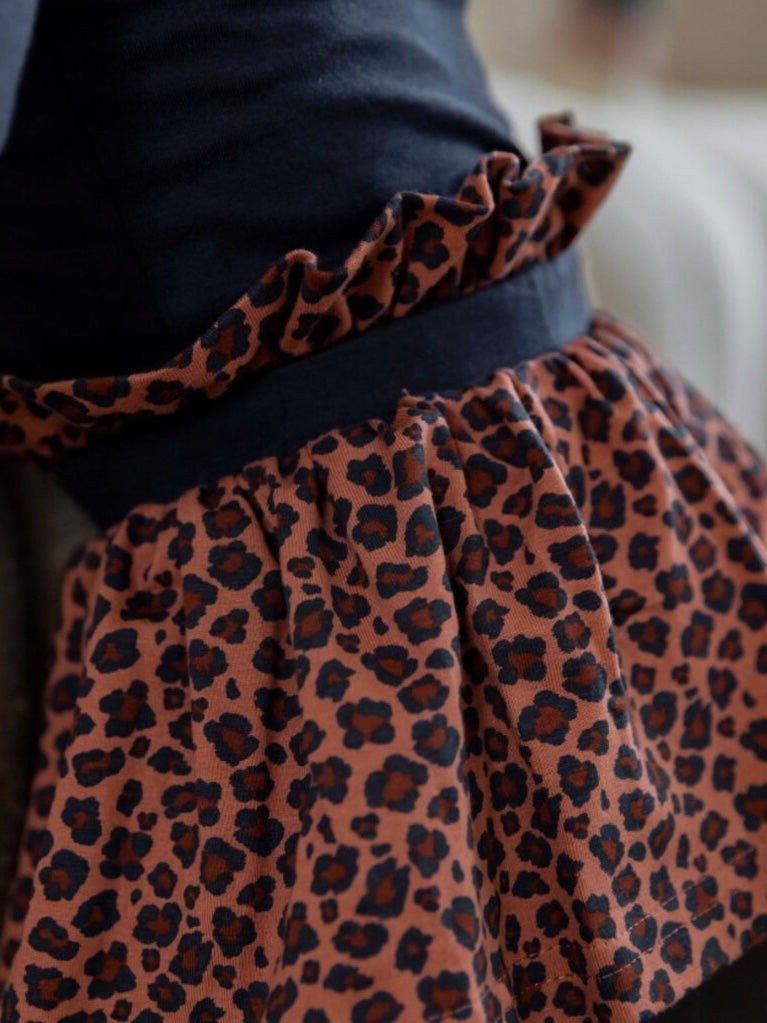 Dirkje rokje tijgerprint meisje