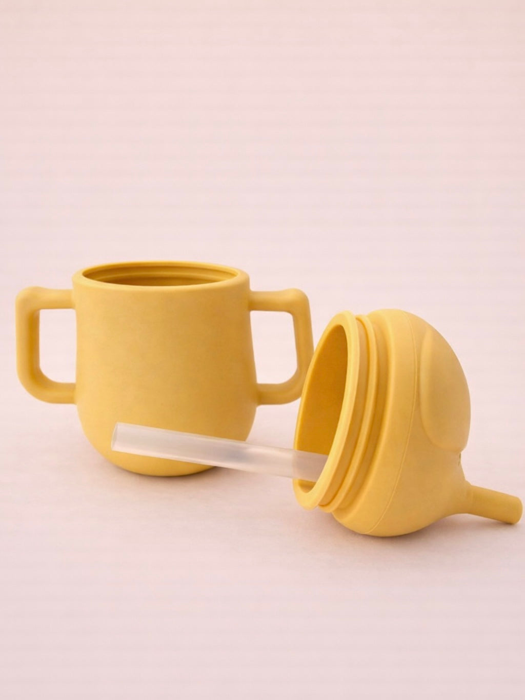 Siliconen drinkbeker met rietje | Okergeel