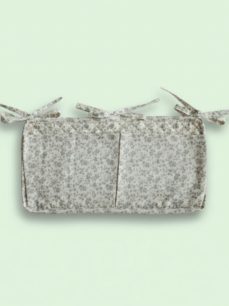 Box opbergzak in eucalyptus kleur van het merk Mushie