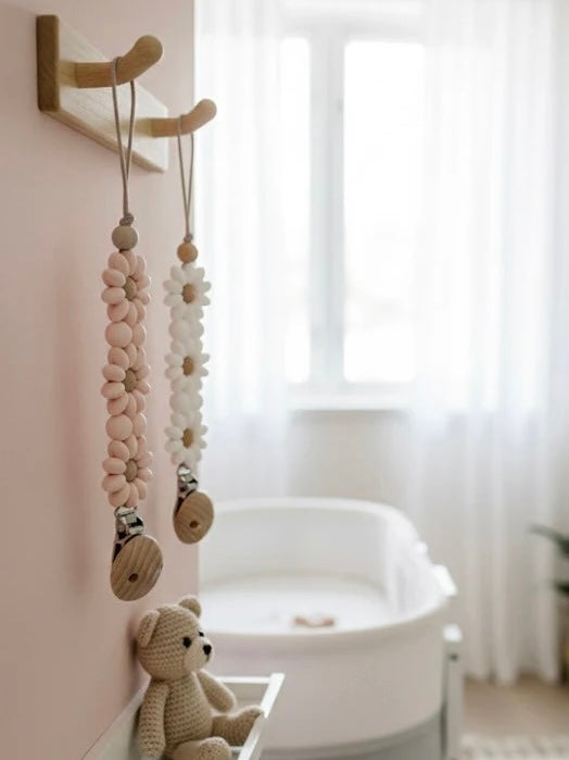 Roze speenkoord met siliconen bloemen voor baby