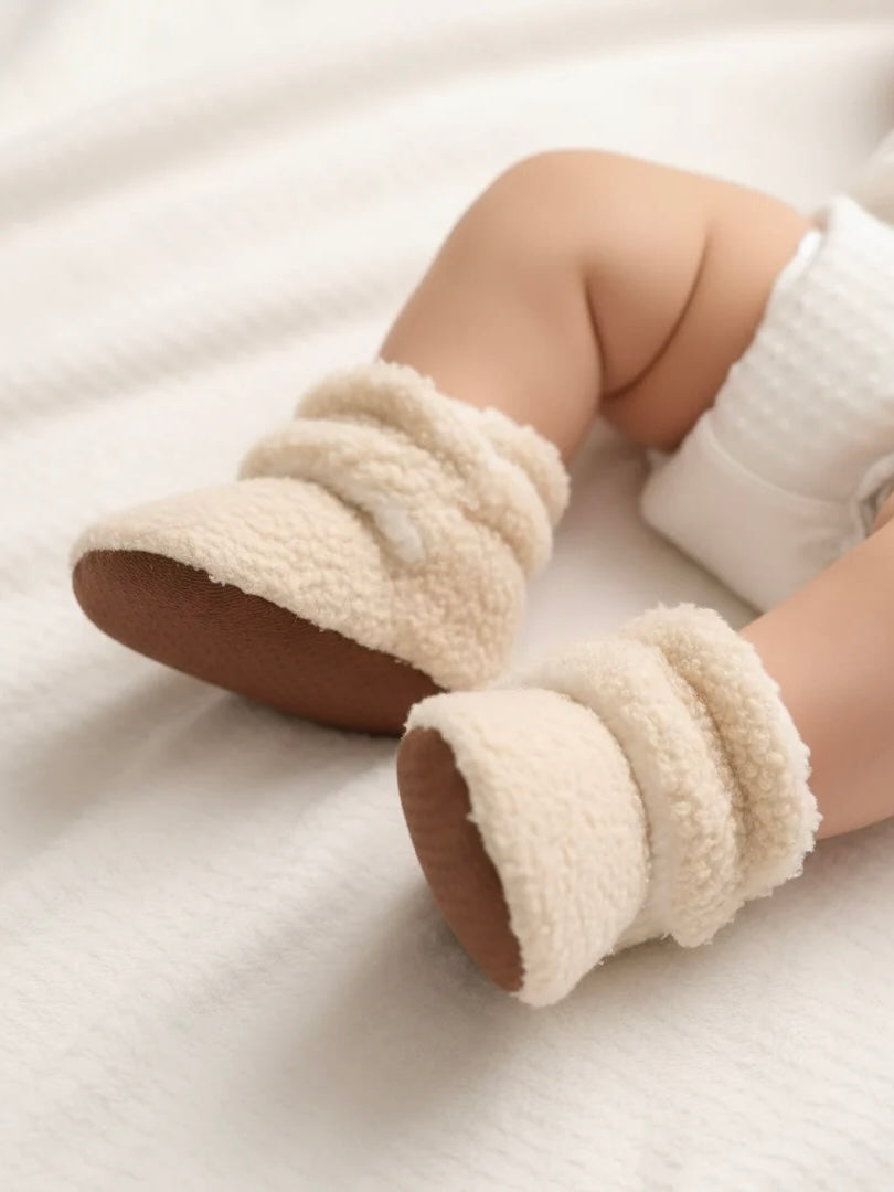Zachte teddy sloffen voor kinderen beige