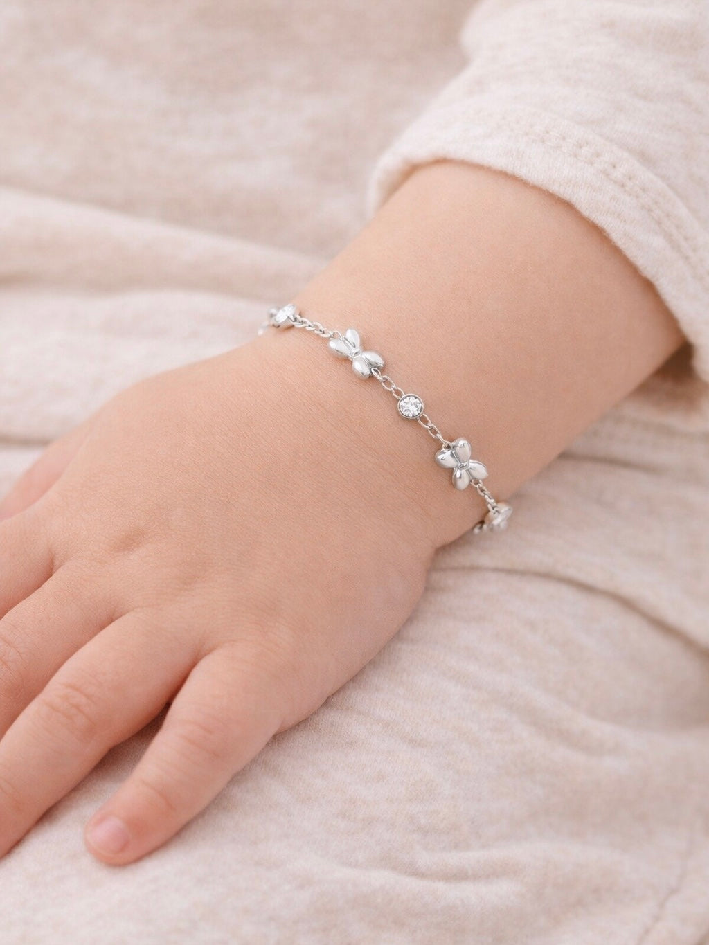 armbandje kind  zilver strik